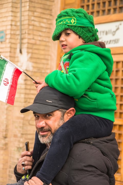 64694355_l (1) Large